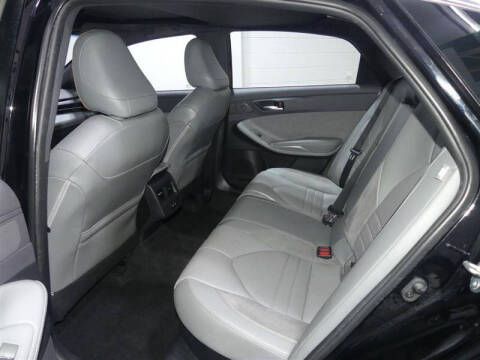 2019 Toyota Avalon Hybrid