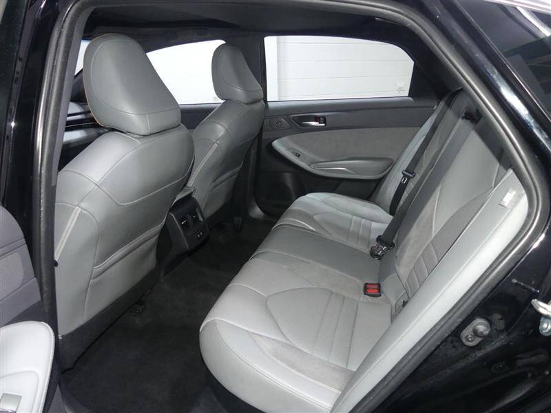 2019 Toyota Avalon Hybrid