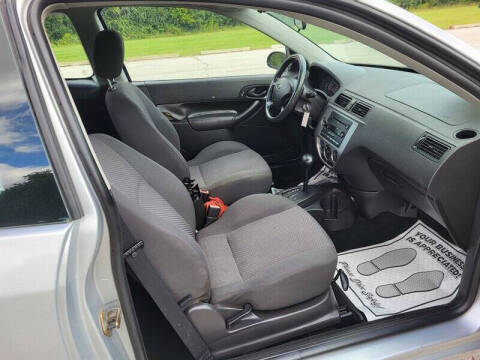 2005 Ford Focus ZX3 SE