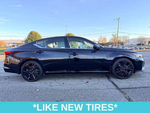 2023 Nissan Altima 2.5 SR