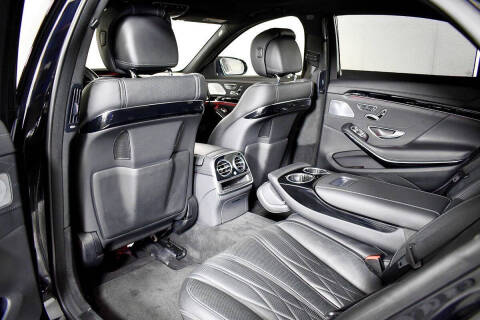 2017 Mercedes-Benz S-Class AMG S 63