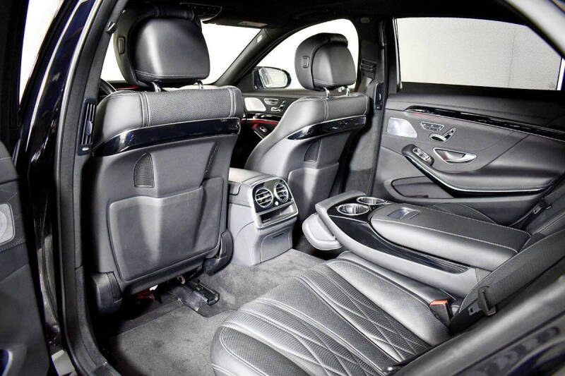 2017 Mercedes-Benz S-Class AMG S 63