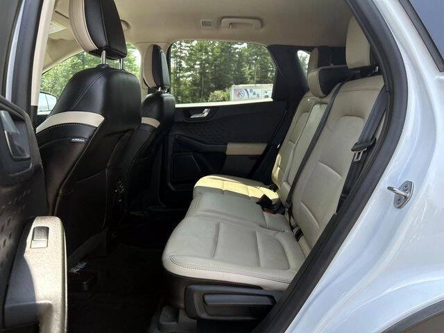 2020 Ford Escape SEL