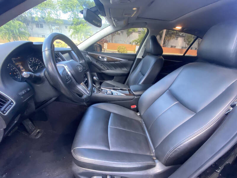 2018 Infiniti Q50 3.0T Luxe