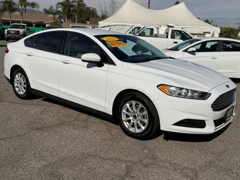 2016 Ford Fusion S
