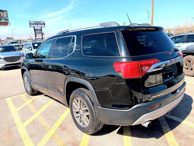2017 GMC Acadia SLE-2