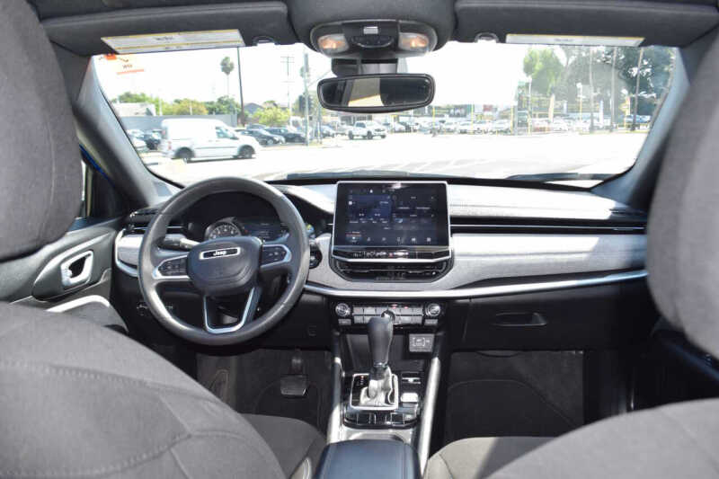 2023 Jeep Compass Sport