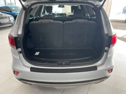 2017 Hyundai Santa Fe SE