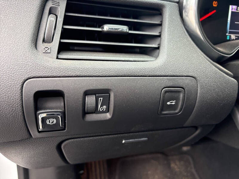 2020 Chevrolet Impala LT