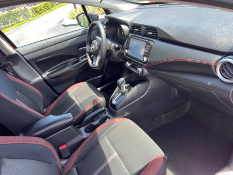 2025 Nissan Versa SR