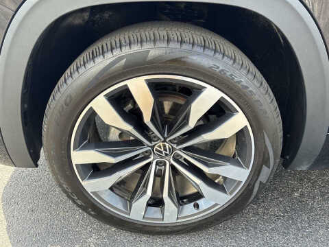 2022 Volkswagen Atlas Cross Sport V6 SEL Premium R-Line 4Motion