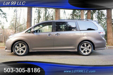 2017 Toyota Sienna for sale at LOT 99 LLC in Milwaukie OR