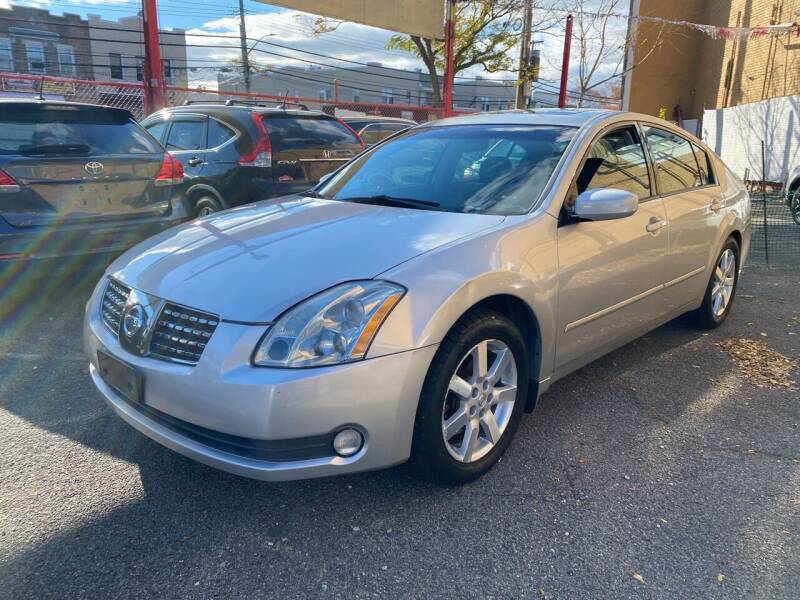 2005 Nissan Maxima for sale at D Majestic Auto Group Inc in Ozone Park NY