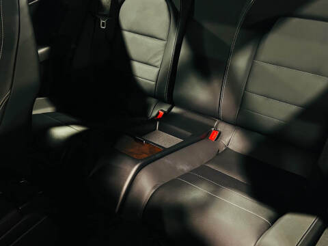 2011 Mercedes-Benz E350