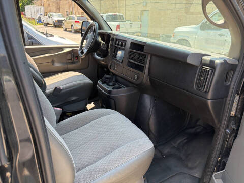 2014 GMC Savana 2500