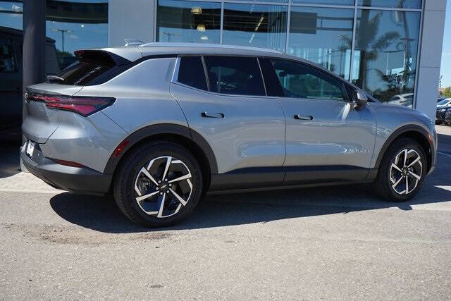 2026 Chevrolet Equinox EV LT 2