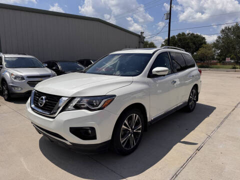 2017 Nissan Pathfinder Platinum