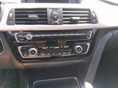 2016 BMW 3 Series 320i