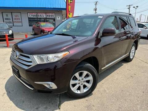 2012 Toyota Highlander for sale at RIVER AUTO SALES CORP in Maywood IL
