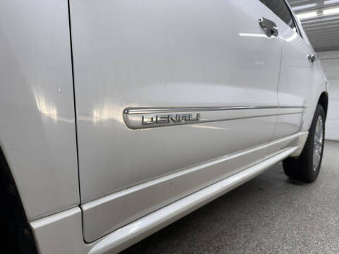 2016 GMC Acadia Denali