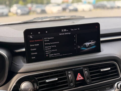 2022 Genesis G70
