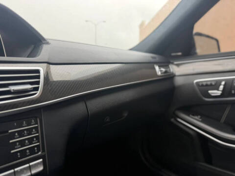 2016 Mercedes-Benz E-Class AMG E 63 S