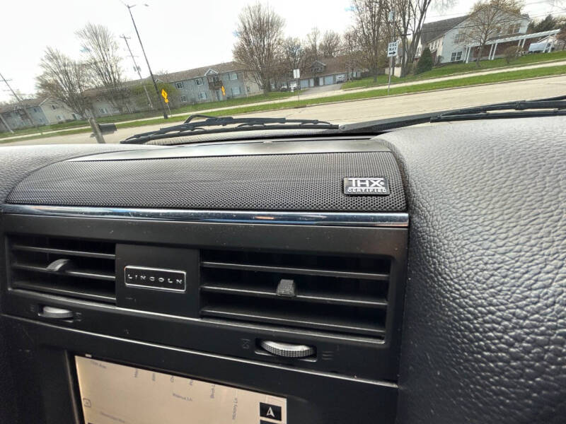 2017 Lincoln Navigator Select