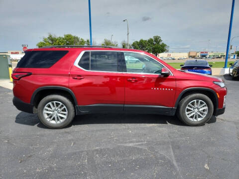 2023 Chevrolet Traverse LT Cloth