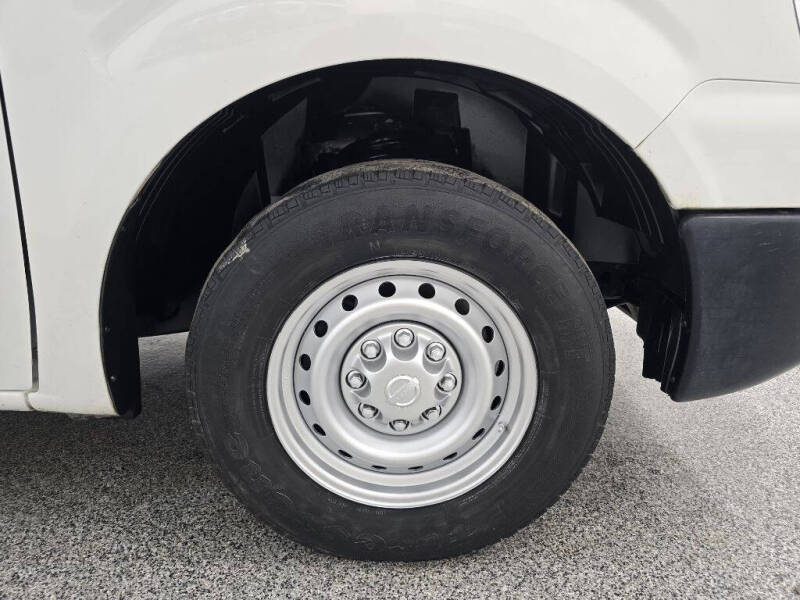 2017 Nissan NV