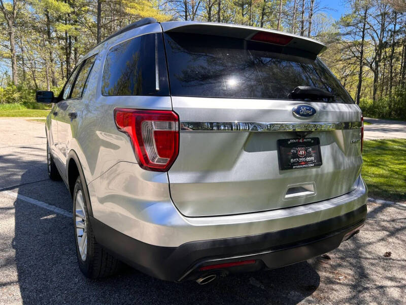 2016 Ford Explorer