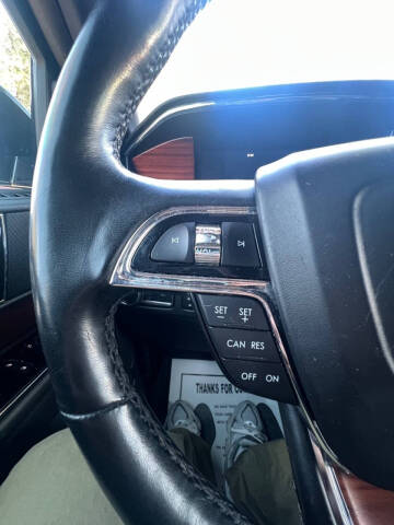 2018 Lincoln Navigator Select