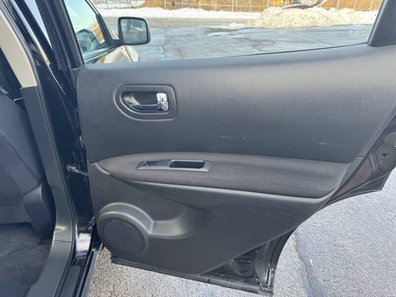 2014 Nissan Rogue Select S