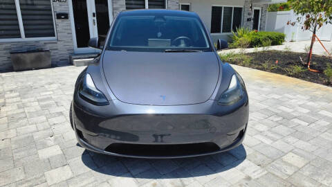 2023 Tesla Model Y Performance