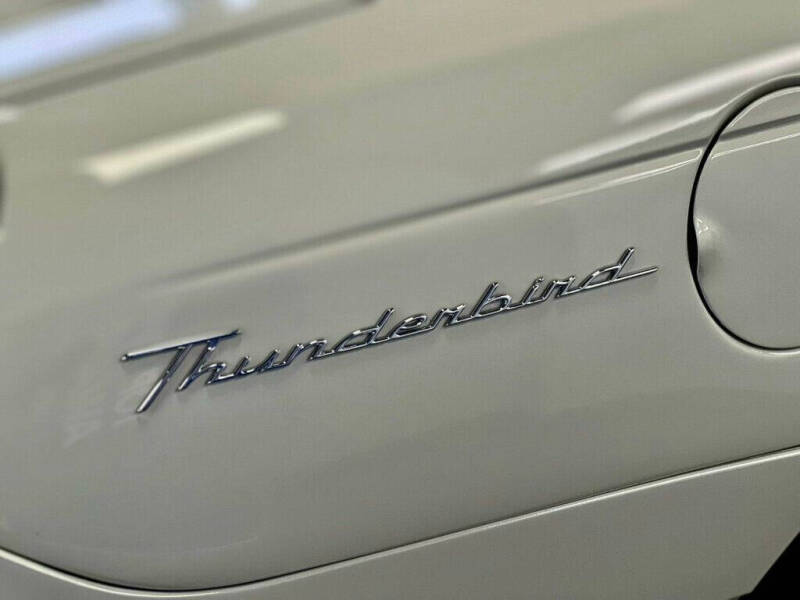 2002 Ford Thunderbird Deluxe