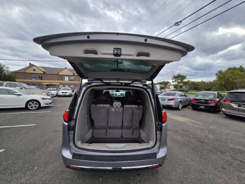 2019 Chrysler Pacifica Touring L