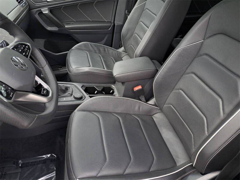 2022 Volkswagen Tiguan SEL R-Line 4Motion