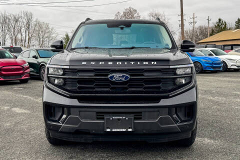 2025 Ford Expedition MAX Active