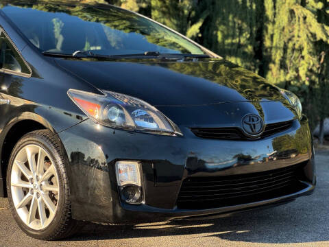 2011 Toyota Prius Two