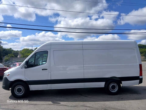 2022 Mercedes-Benz Sprinter 2500