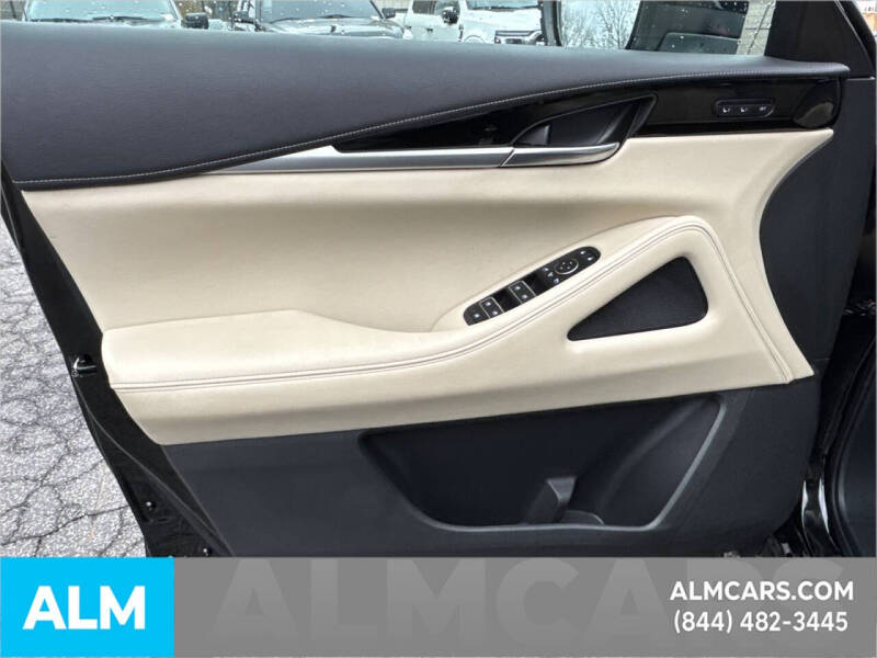 2025 Infiniti QX60 Pure