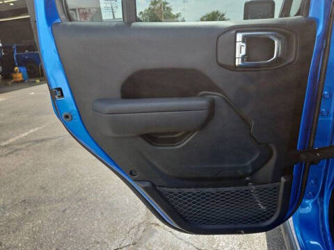 2025 Jeep Gladiator Willys