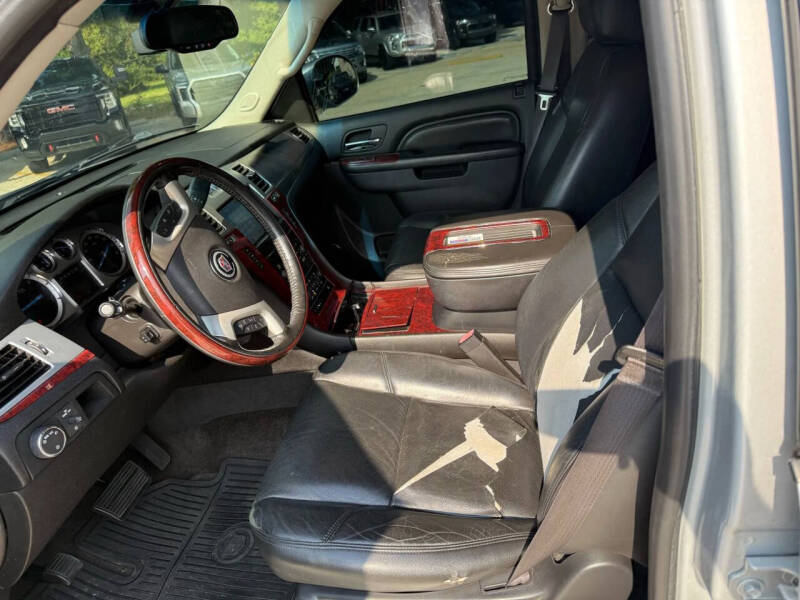 2014 Cadillac Escalade Luxury