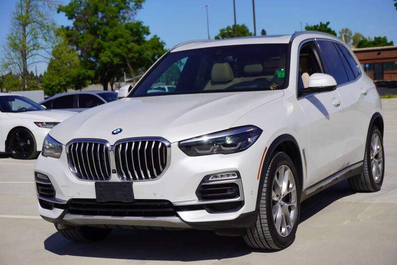 2021 BMW X5 sDrive40i's photo