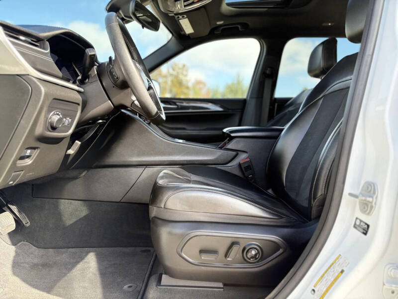 2023 Jeep Grand Cherokee L Altitude