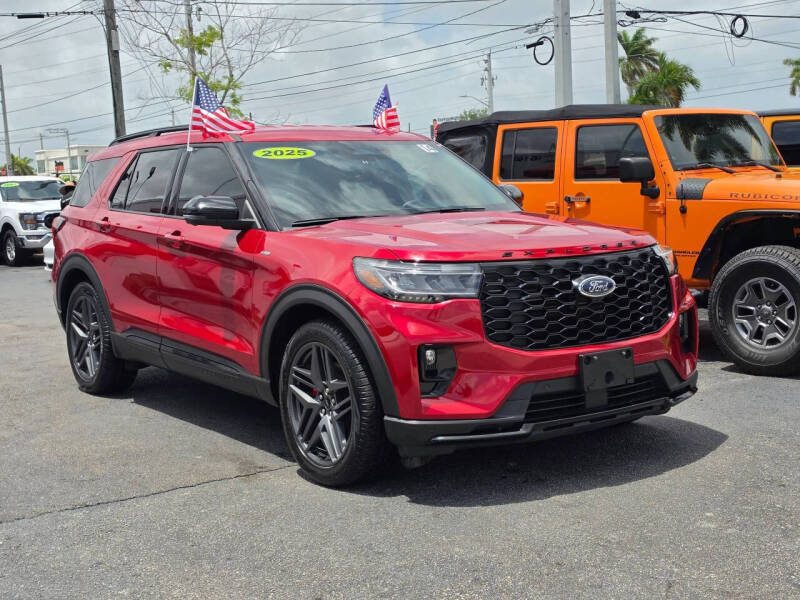 2025 Ford Explorer ST-Line