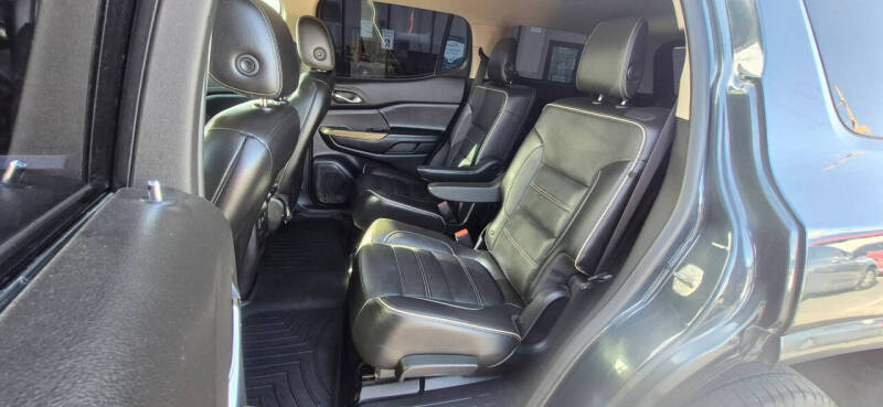 2019 GMC Acadia Denali