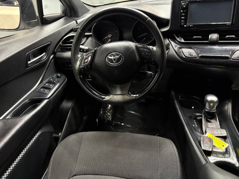 2018 Toyota C-HR XLE Premium
