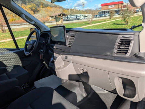 2023 Ford E-Transit 350