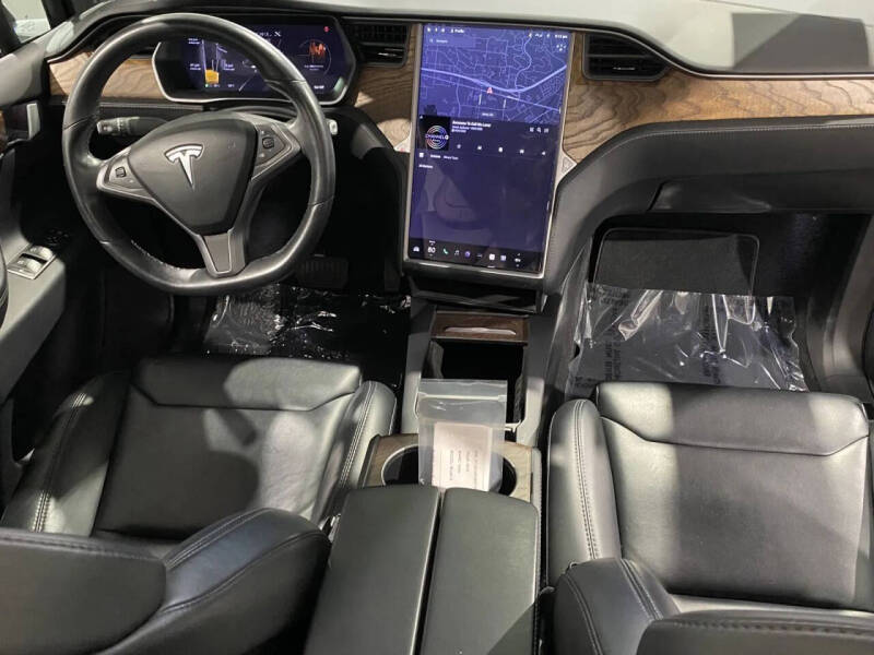 2019 Tesla Model X Standard Range