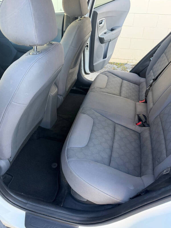 2017 Kia Niro LX